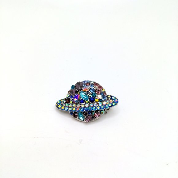 Cosmic Rhinestone Saturn Brooch - Picture 8 of 8